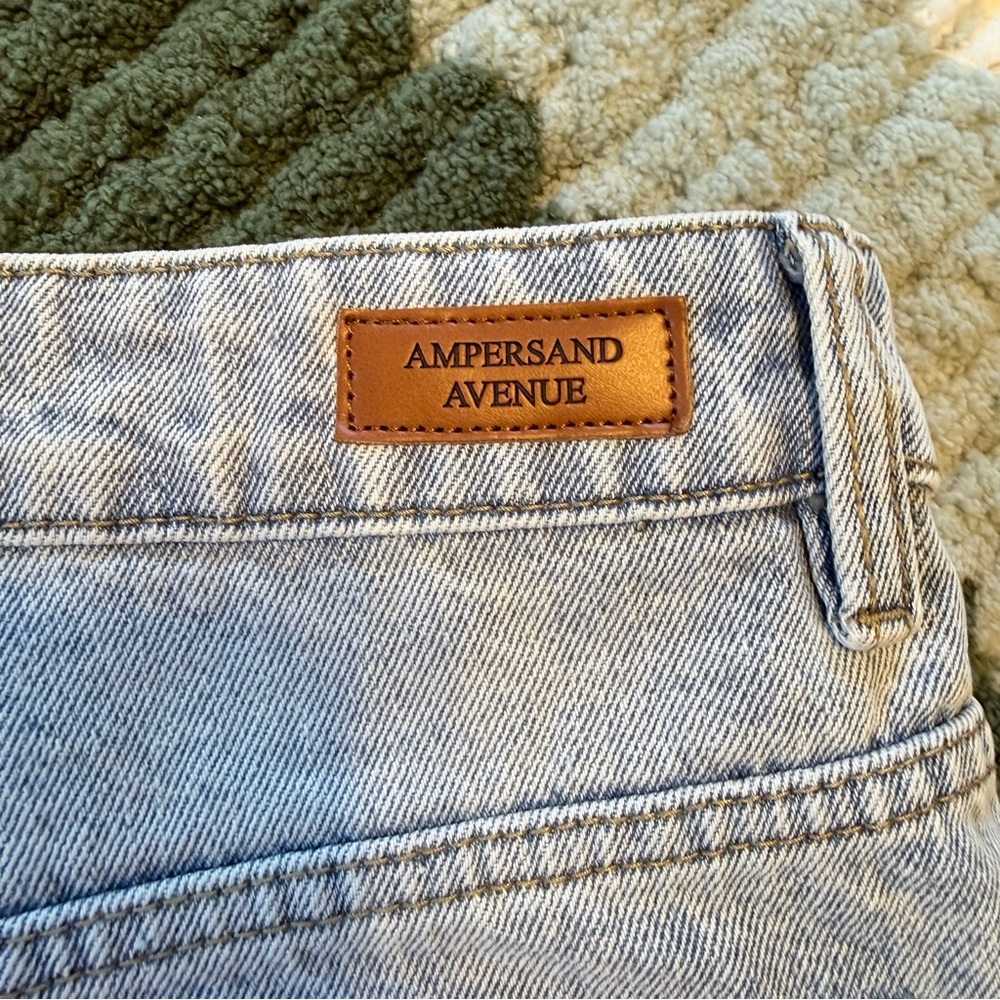AMPERSAND AVE Light Blue Distressed High-Rise Denim Shorts - Picture 5 of 7